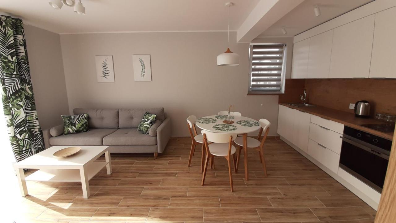 Monti Apartment Mosty Exterior photo
