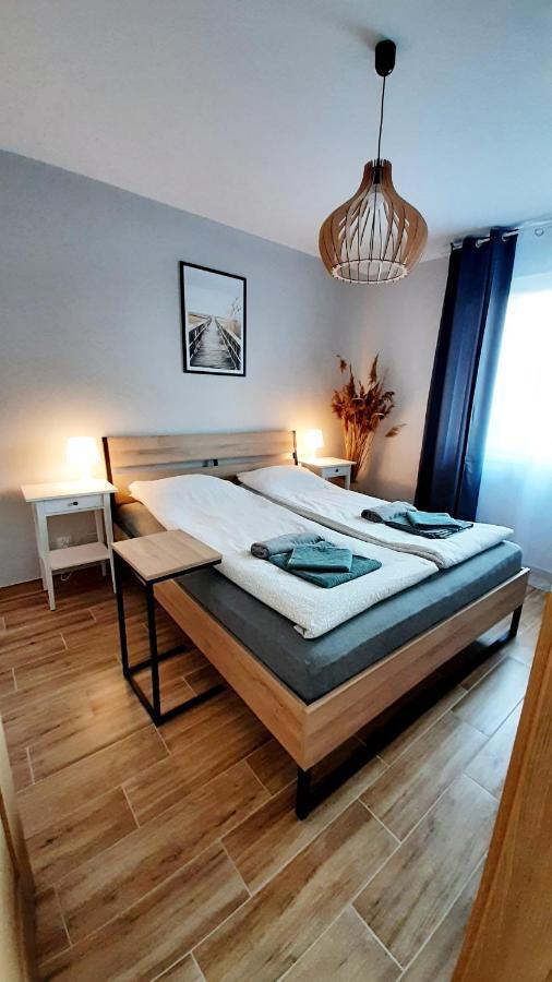 Monti Apartment Mosty Exterior photo